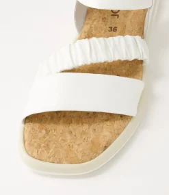 Fico Latte Leather Sandals