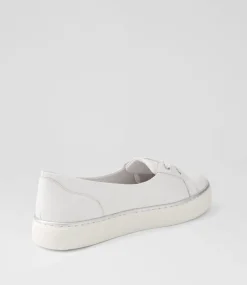 Patrese Xf White Leather Flat Shoes