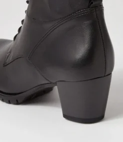 Petunia Schwarz Leather Lace Up Boots