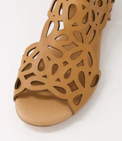Pietro Tan Leather Sandals